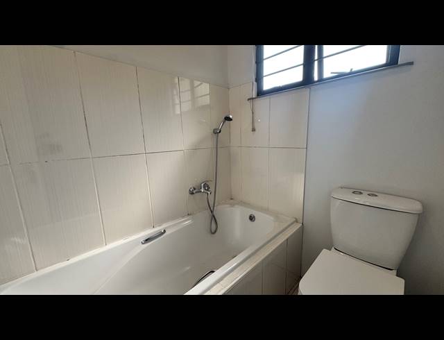 2 BEDROOM HOUSE TO LET IN RONALDSKLOOF